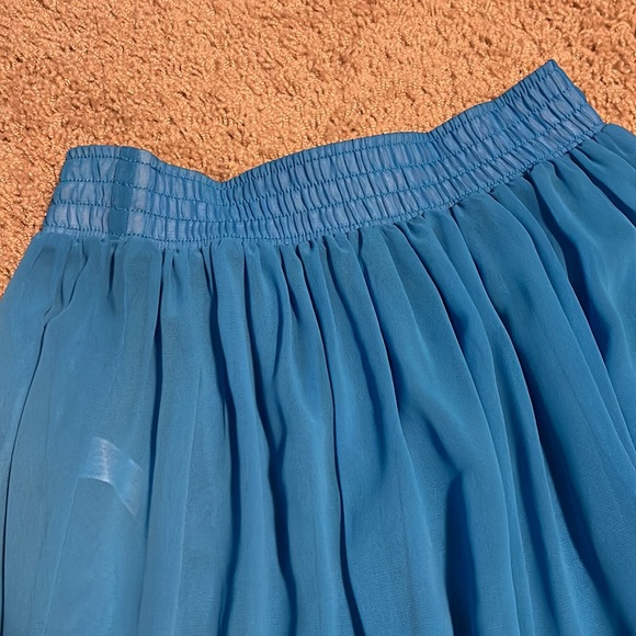 American Apparel chiffon maxi skirt in blue - Picture 2 of 3